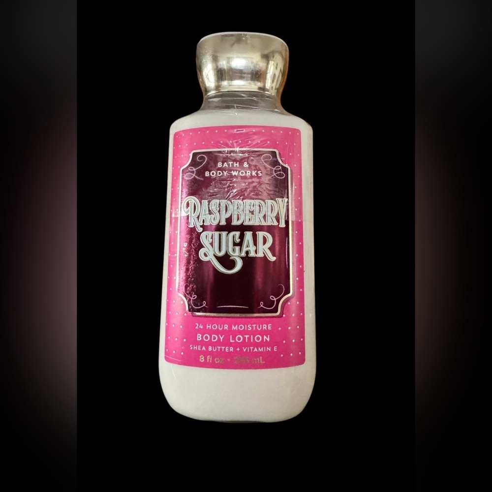 ✨BBW Raspberry Sugar Lotion